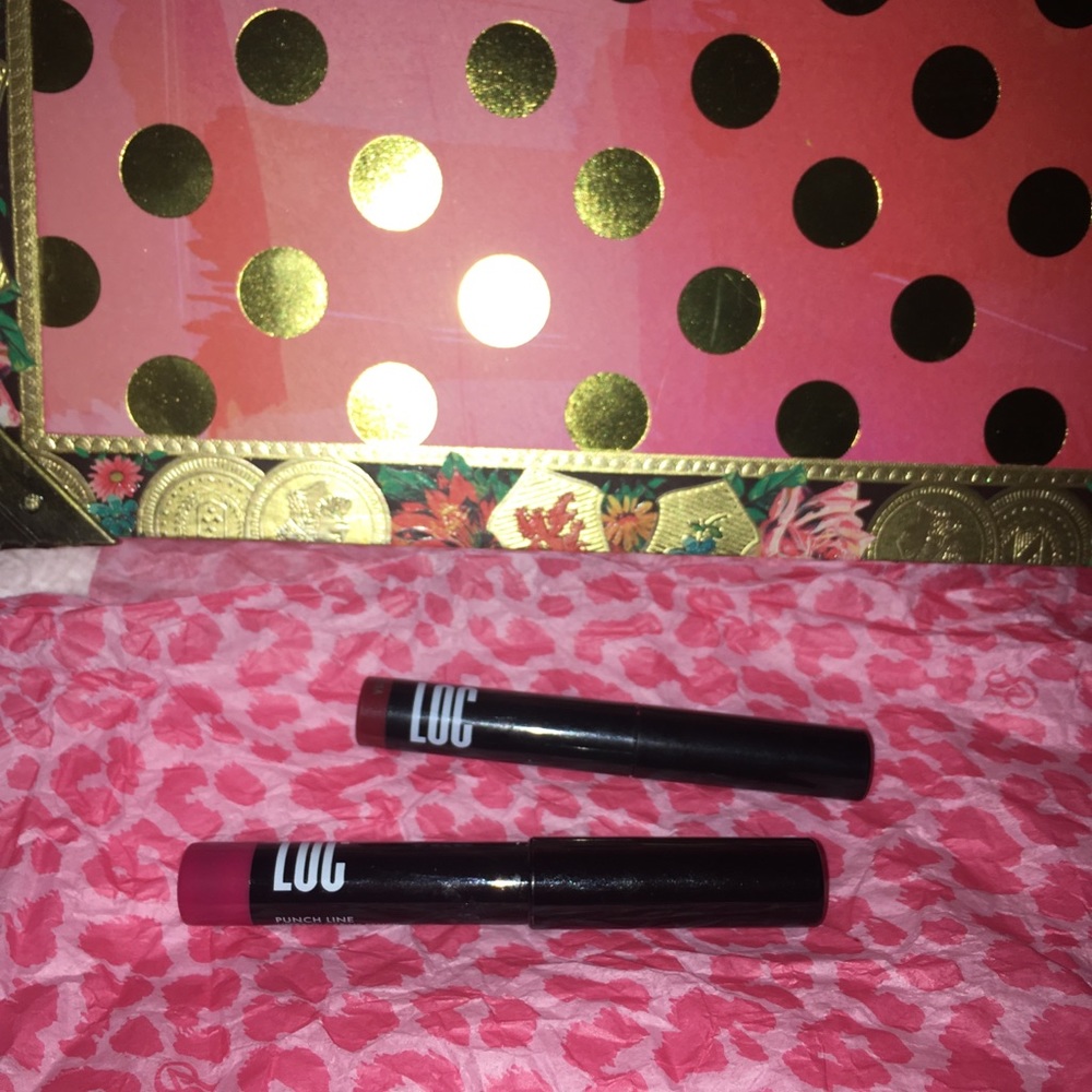2 LOC 1 Ultra-Gloss lip pencil & 1 Vibrant Matte
